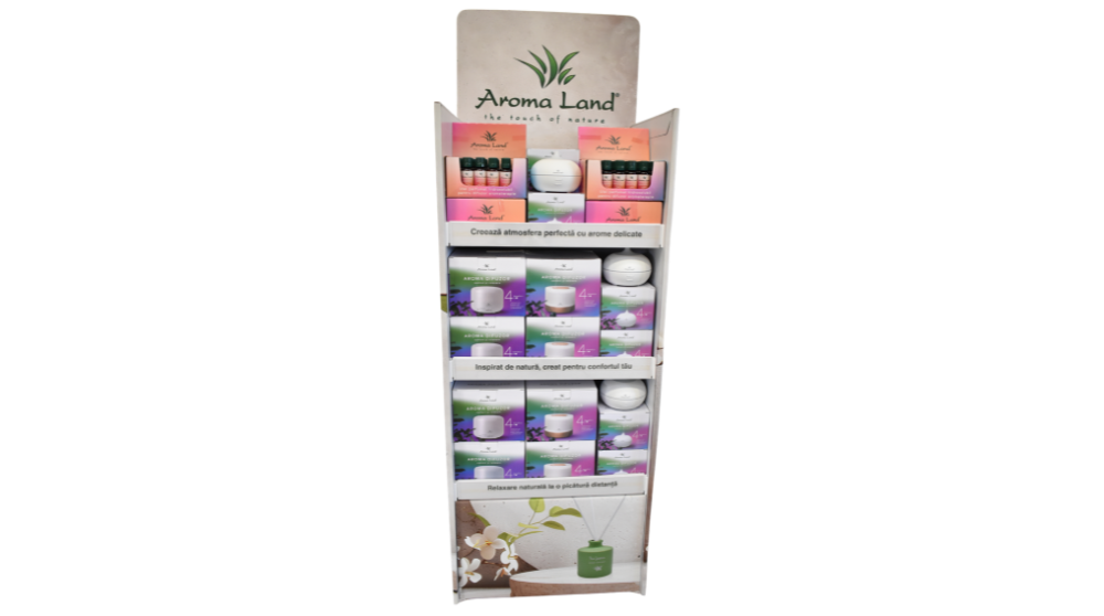 Stand cu difuzoare ultrasonice și uleiuri de aromaterapie ca să crești vânzările în magazin.