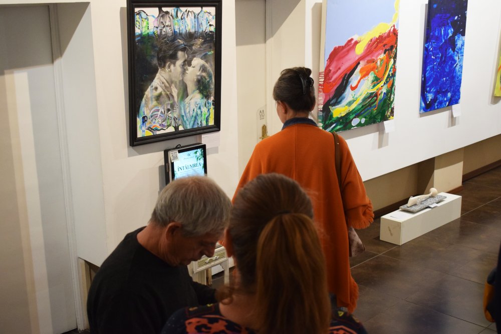 The Kiss și experientă senzorială cu parfum Dorință la NAG Craiova Galeria Arta 2026